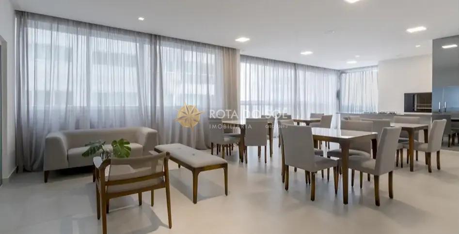 Place Vendome apartamento 4 suítes e 4 vagas na Meia Praia