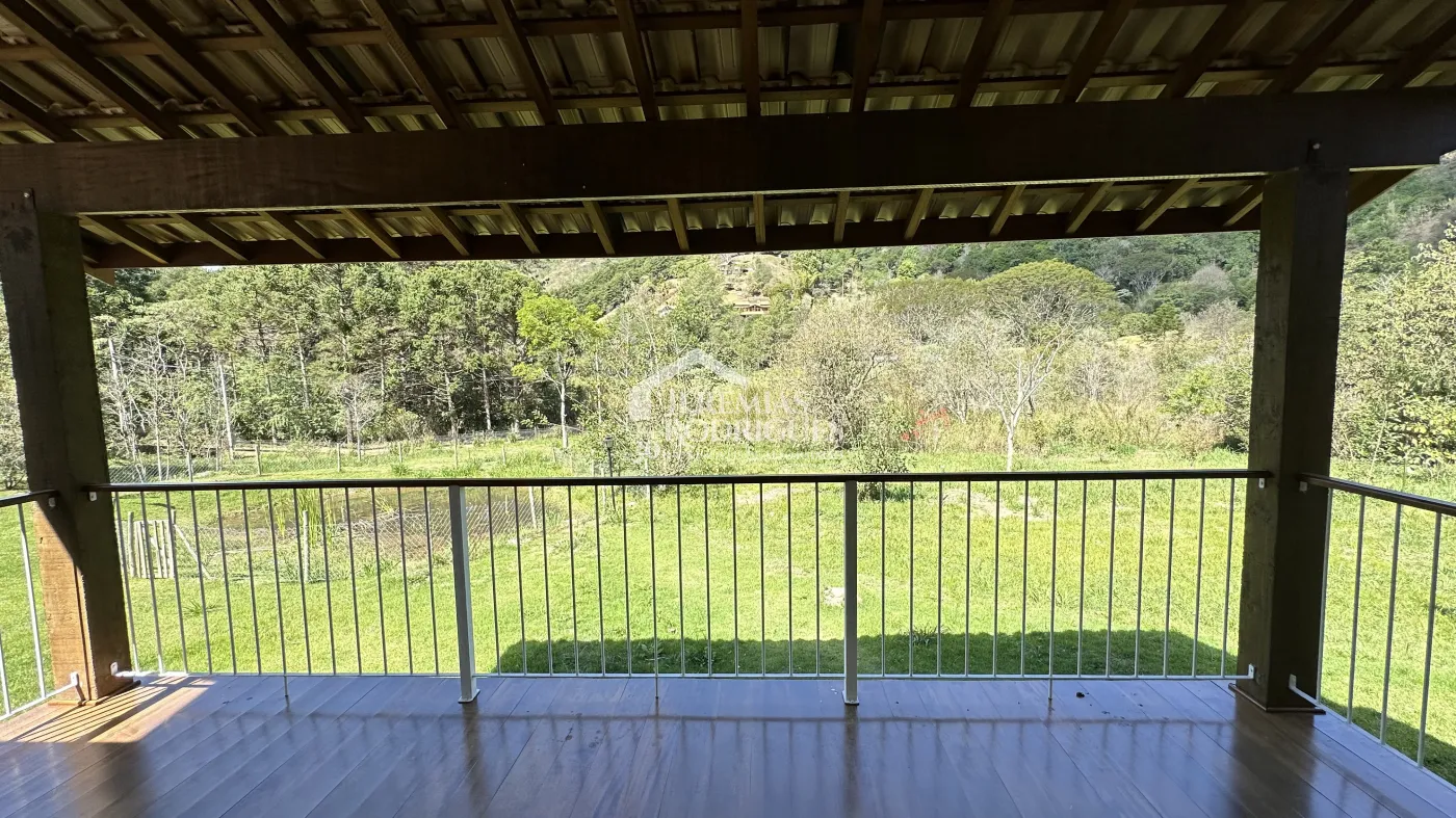 Casa com 3 dormitórios, 200 m² - Condomínio Country Club - Taubaté/SP