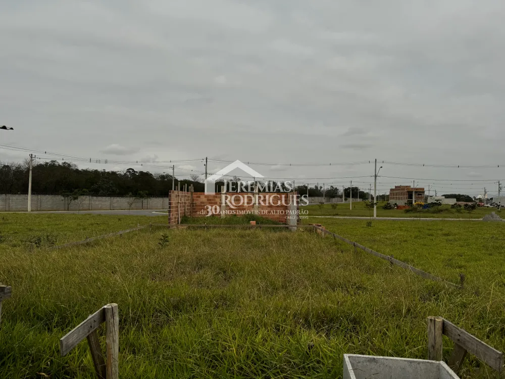 Terreno com 175 m² - Condomínio Bosque da Imperatriz- Pindamonhangaba/SP.
