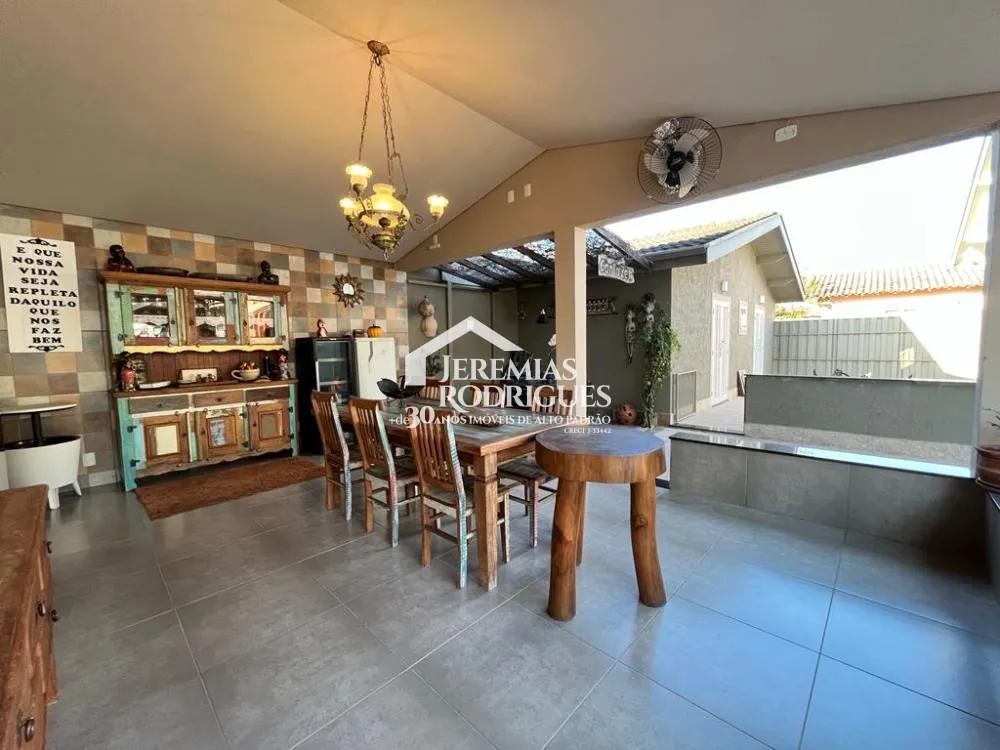 Casa com 4 quartos, 420 m² - Condomínio Portal do Sol - Taubaté/SP