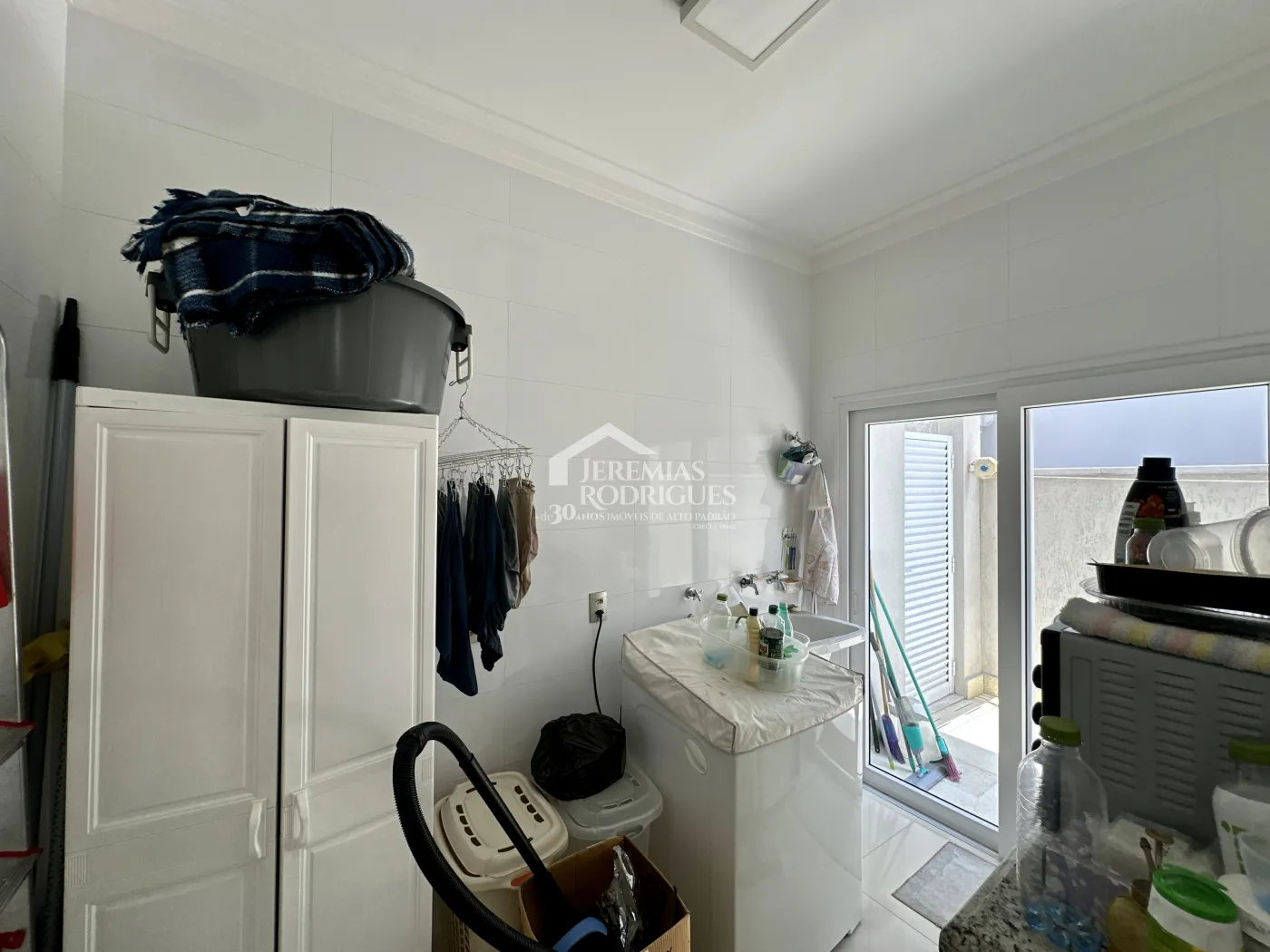 Casa com 4 dormitórios, 369 m² - Condomínio Terras de San Marco - Taubaté/SP.