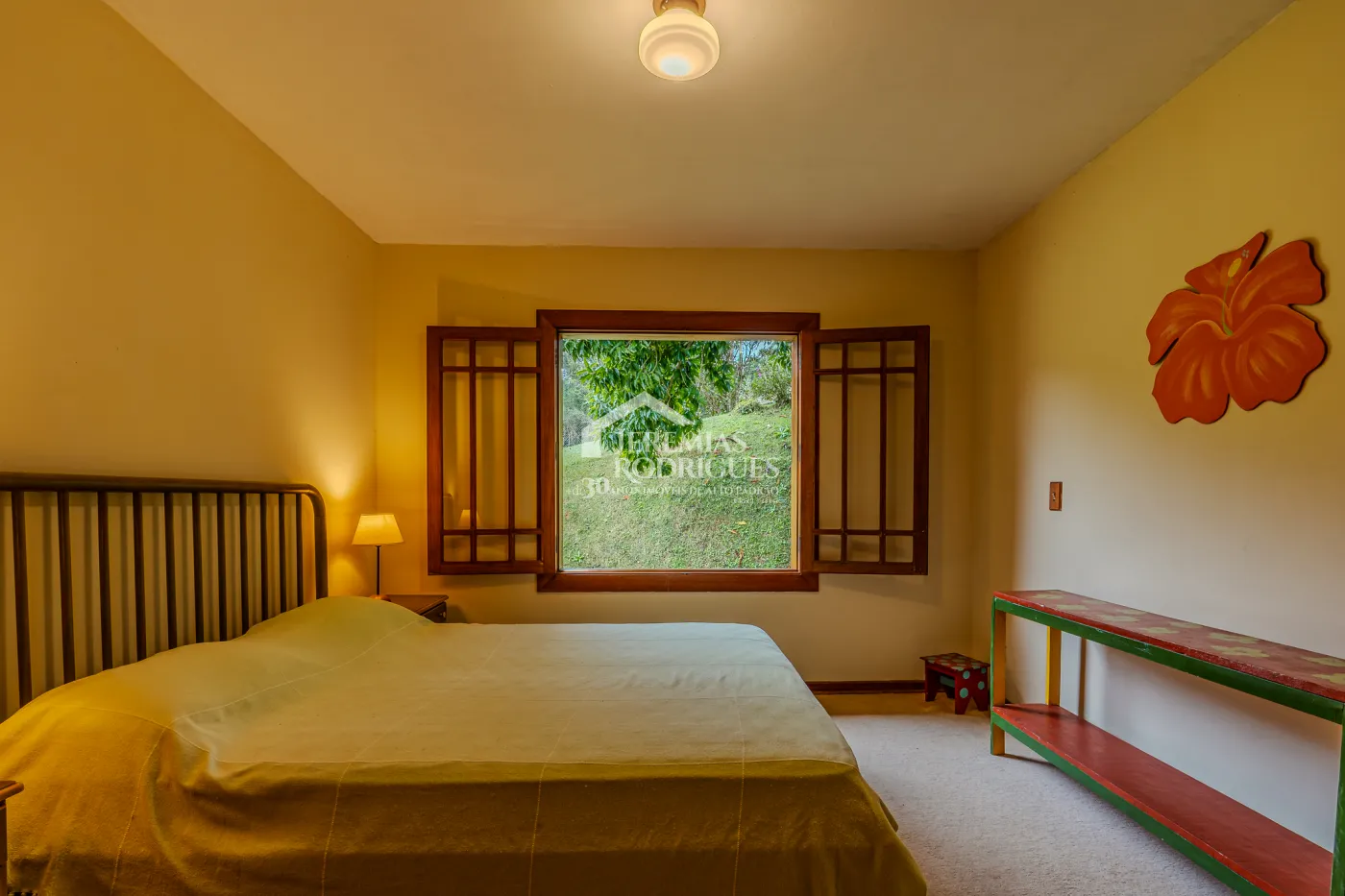 Casa de Campo à venda com 5 suítes no bairro Reinópolis em Santo Antônio do Pinhal/SP