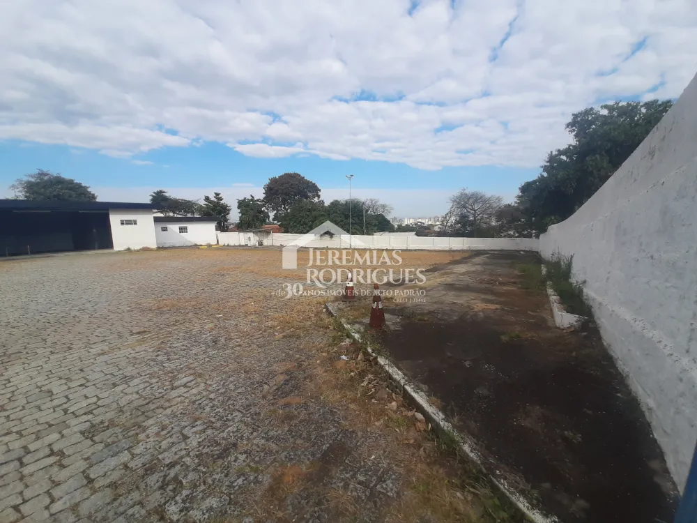 Galpão à venda - Bosque da Saúde - Taubaté/SP