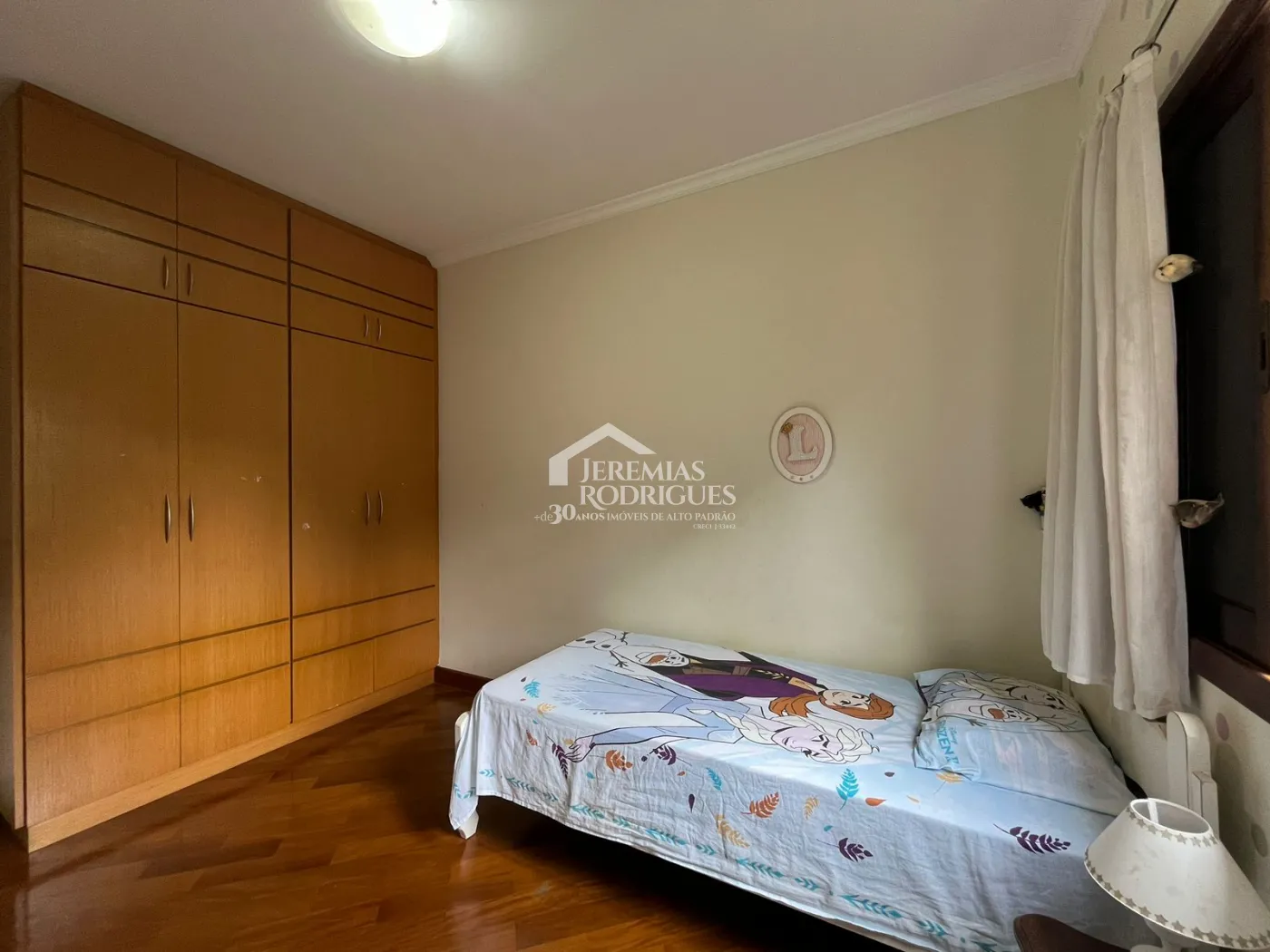 Casa com 4 dormitórios, 421 m² - Condomínio Chácaras Cataguá - Taubaté/SP.