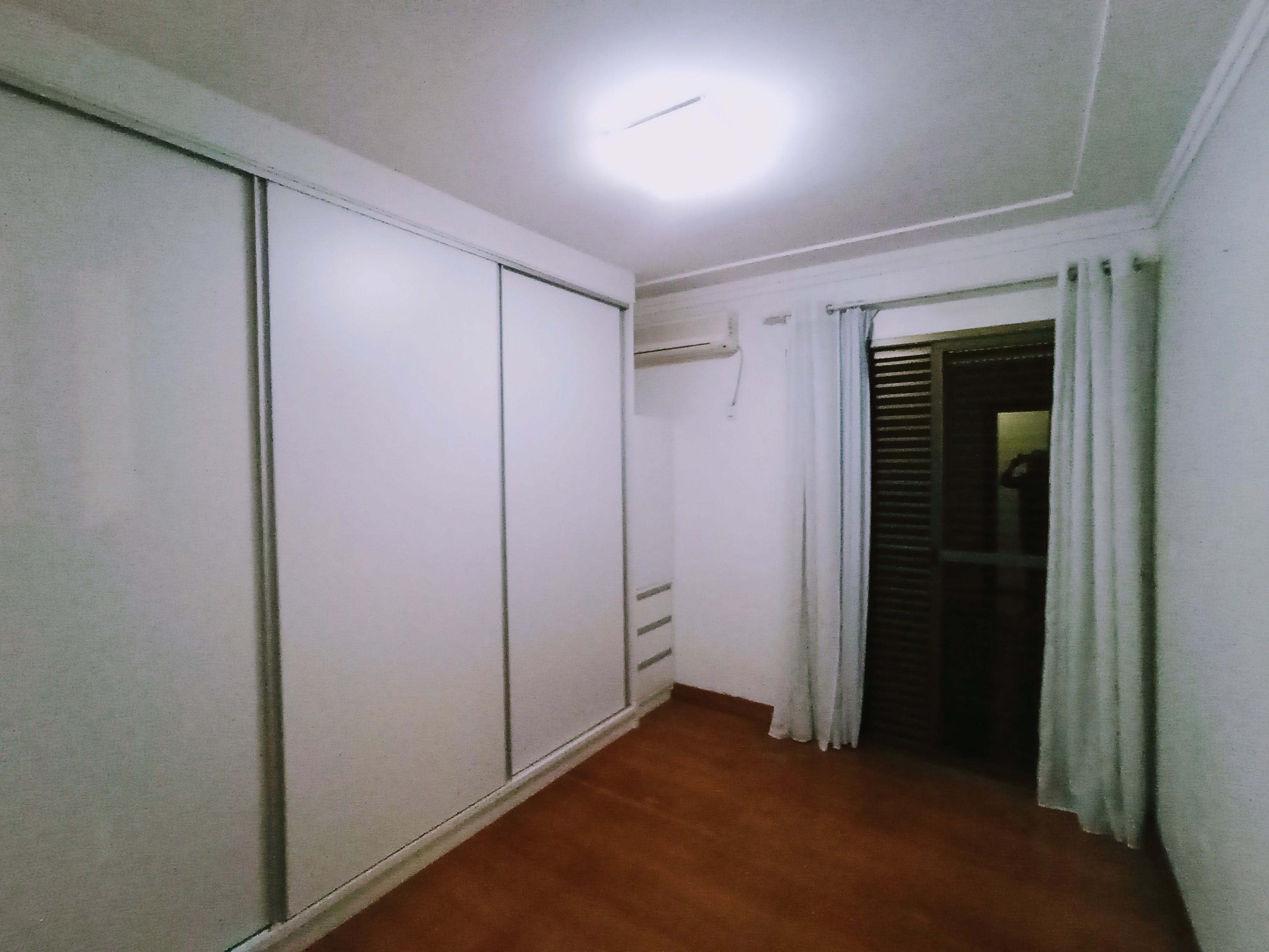 Apartamento à venda com 3 dormitórios, 171 m² no Condomínio Green Tower em Taubaté/SP.