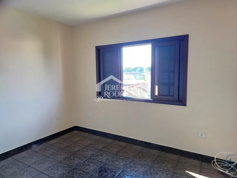Casa com 3 quartos, 223 m², venda por R$670.000 - Campo Alegre - Pindamonhangaba/SP