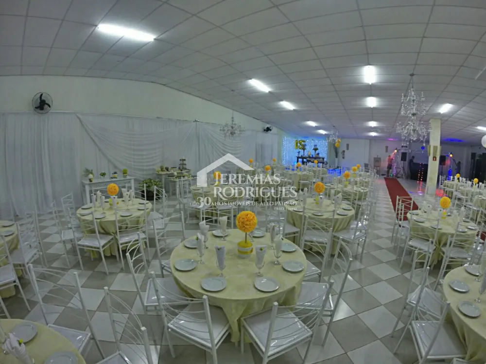 Salão de festas com 786 m² - Chácara São Félix - Taubaté/SP