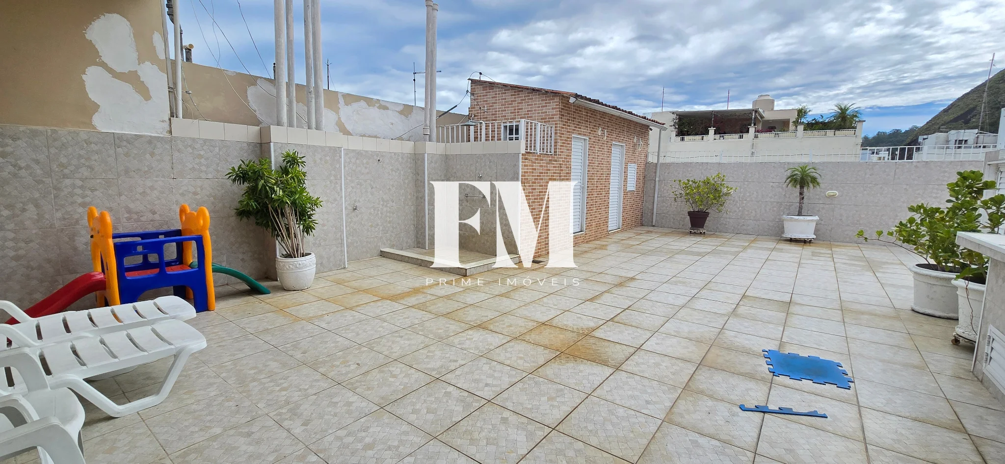 OPORTUNIDADE! Apartamento espetacular, todo  modernizado à venda na Rua Figueiredo Magalhães, Copacabana. - foto 48
