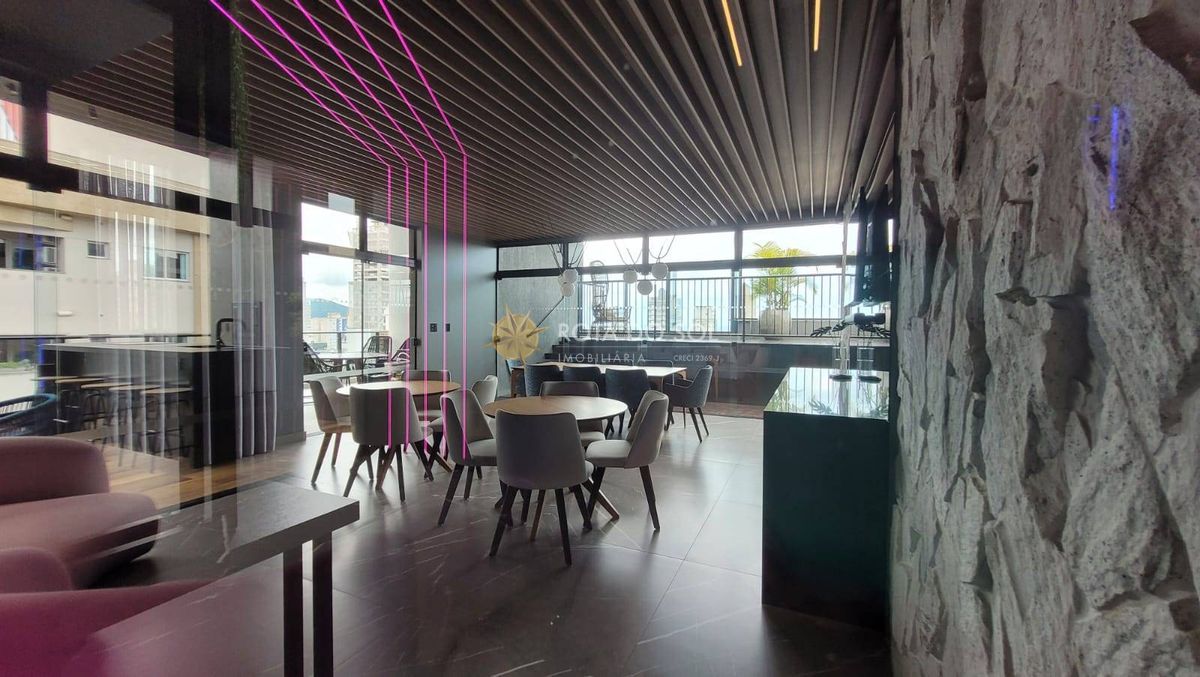 Sunsky Tower Apartamento 3 Suítes Meia Praia Itapema SC