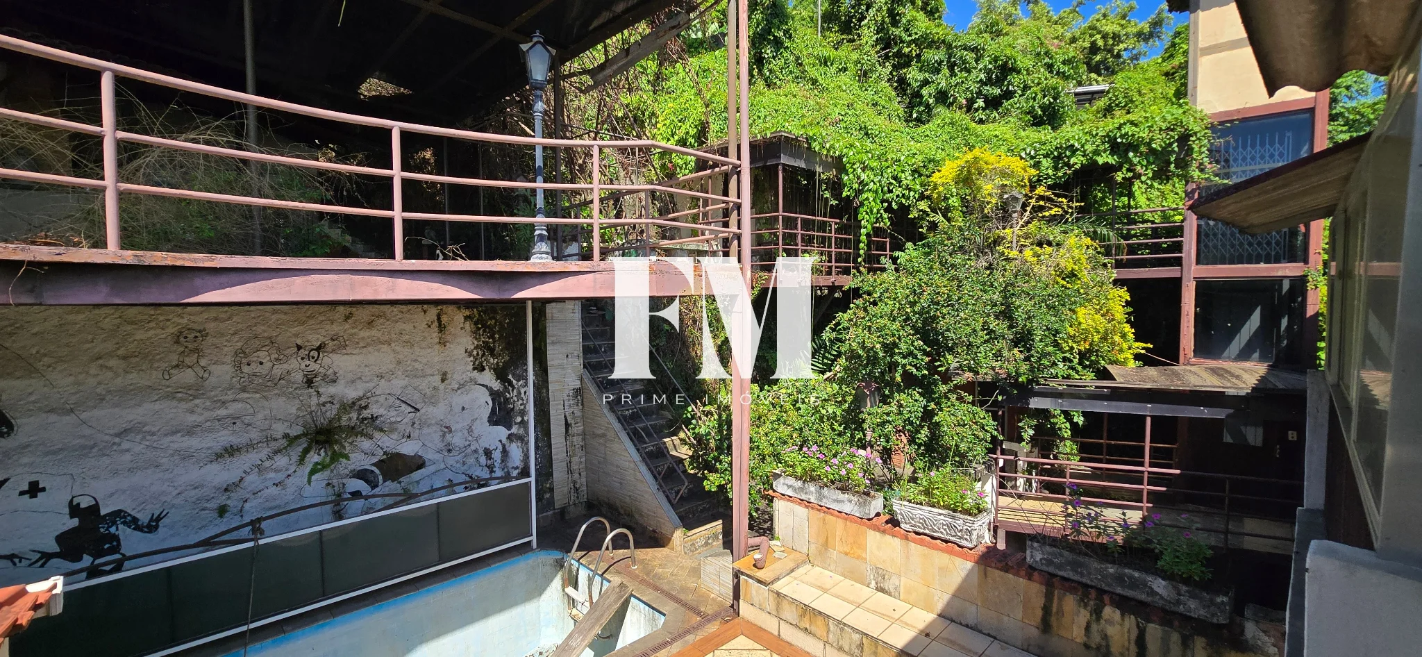 Cobertura única à venda em Santa Teresa: joia bruta triplex com 5 quartos, piscina, área gourmet, r - foto 40