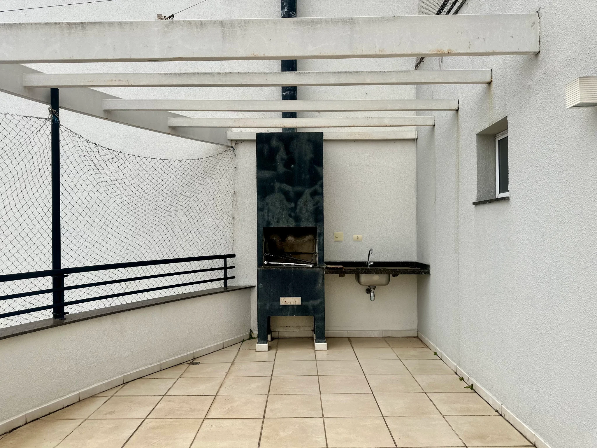 Cobertura duplex para locação no Edifício Placere em Taubaté/SP.