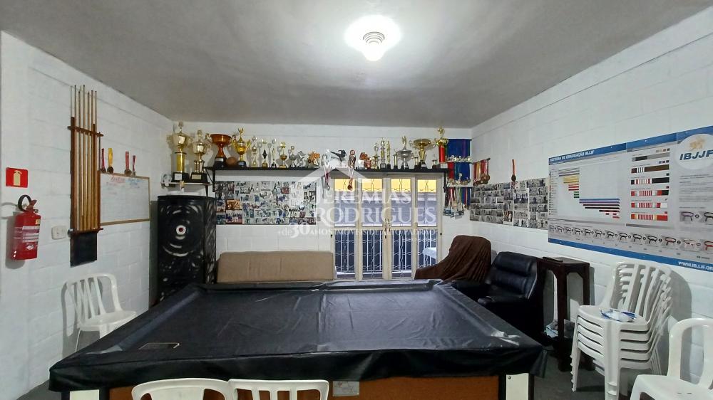 Prédio comercial à venda no Parque São Domingos!