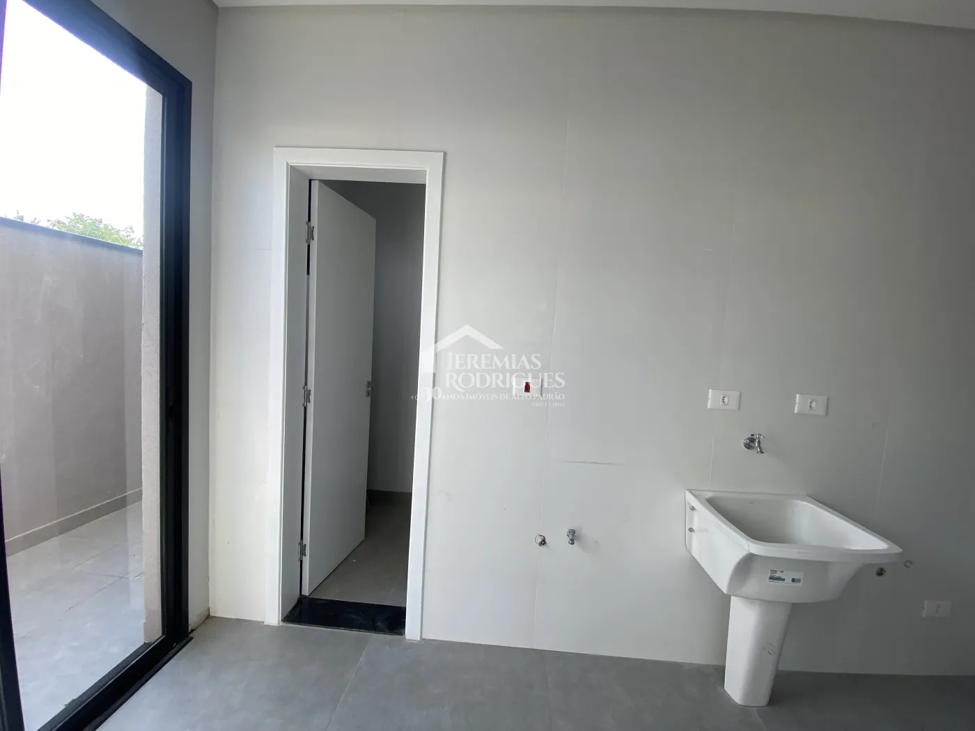 Sobrado com 5 suítes, 293 m² - Condomínio Ouro Ville - Taubaté/SP