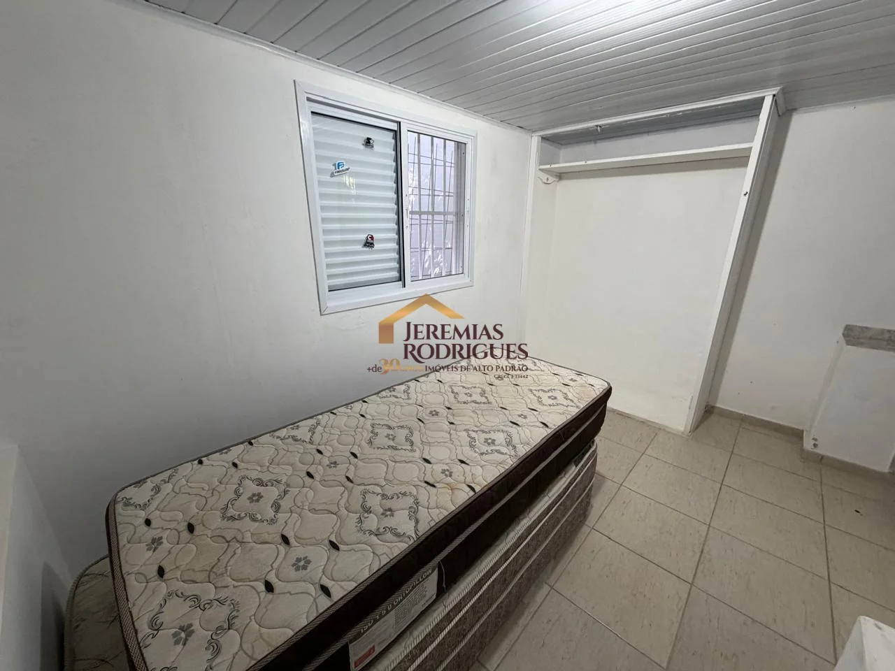 Casa à venda no Condomínio Santa Rita em Ubatuba/SP.