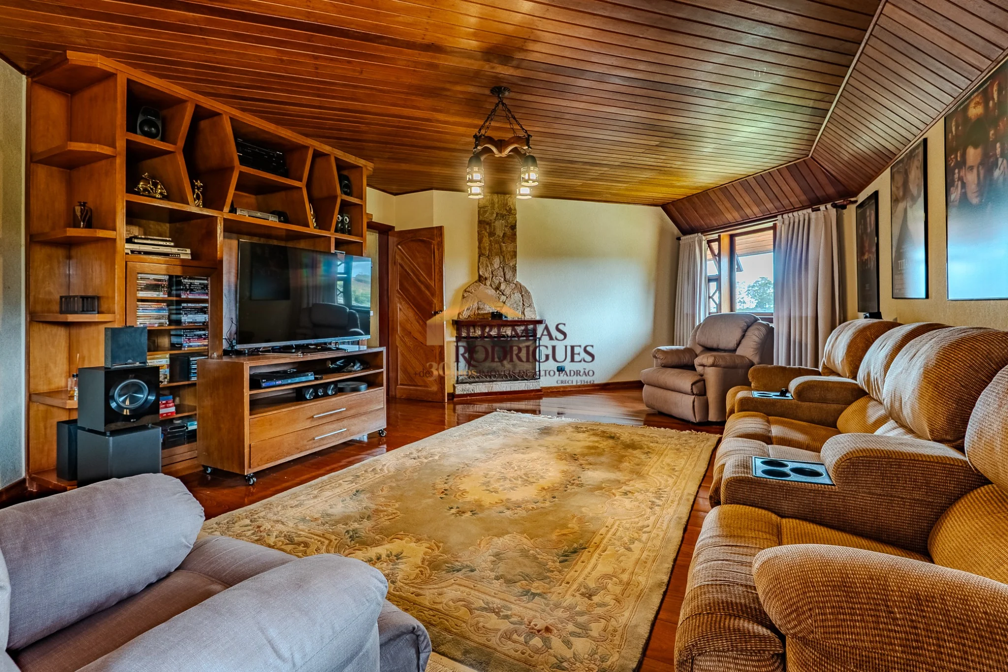 Casa à venda na Nova Capivari em Campos do Jordão/SP. — foto 5