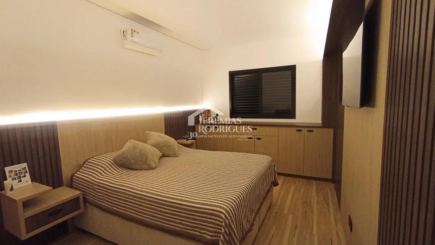 Casa à venda com 3 suítes no Condomínio Terrazzo Di Itália em Taubaté/SP.