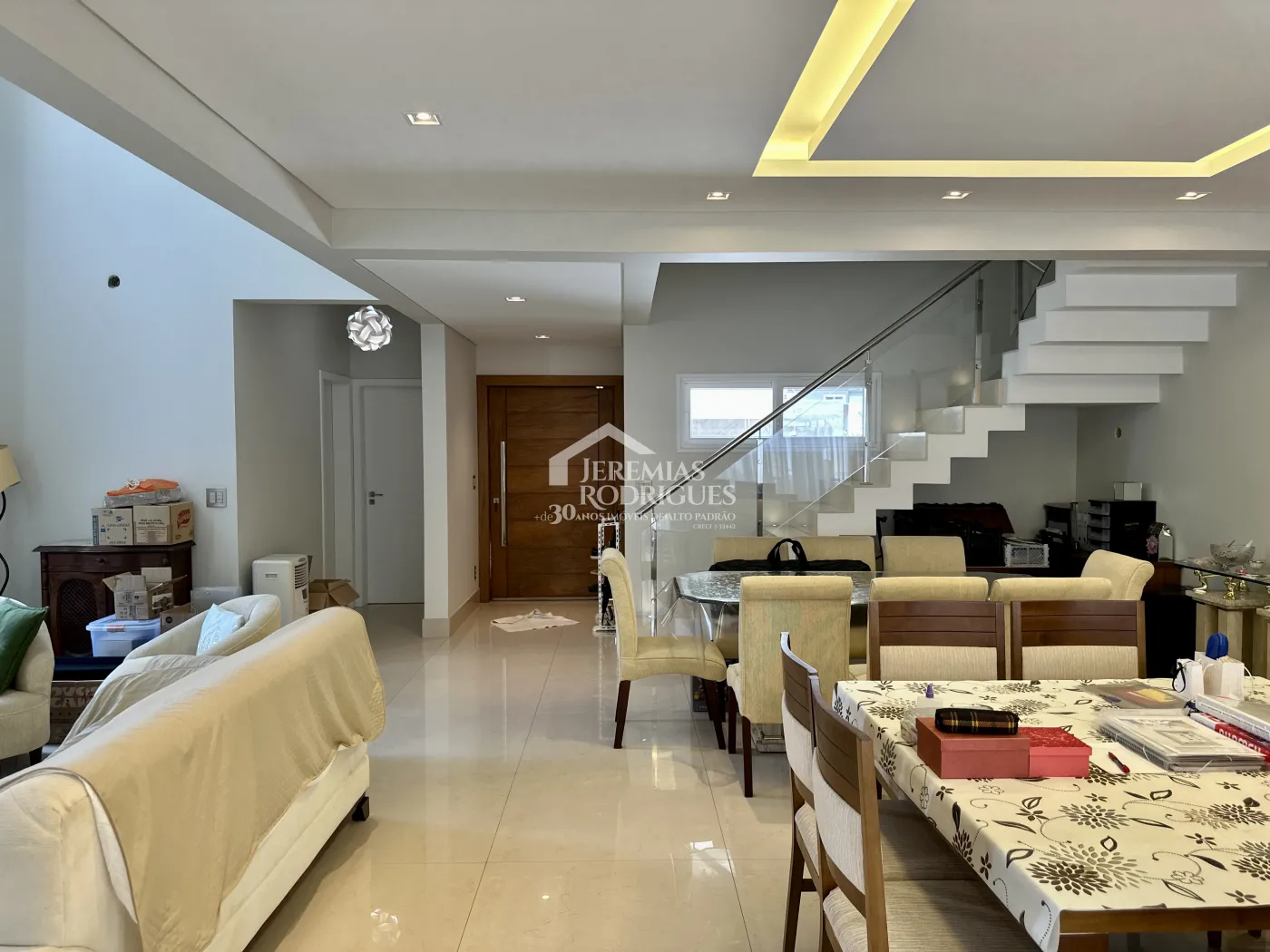 Casa com 4 dormitórios, 369 m² - Condomínio Terras de San Marco - Taubaté/SP.