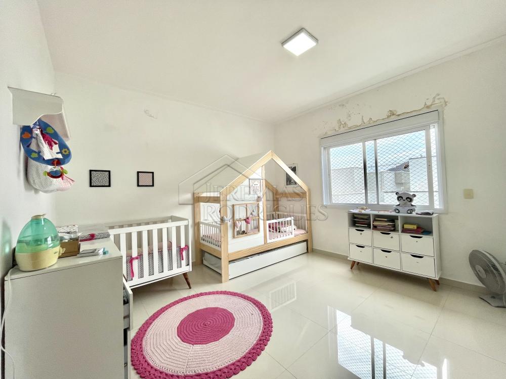 Casa com 4 quartos, 306 m² - Condomínio Ouro Ville - Taubaté/SP