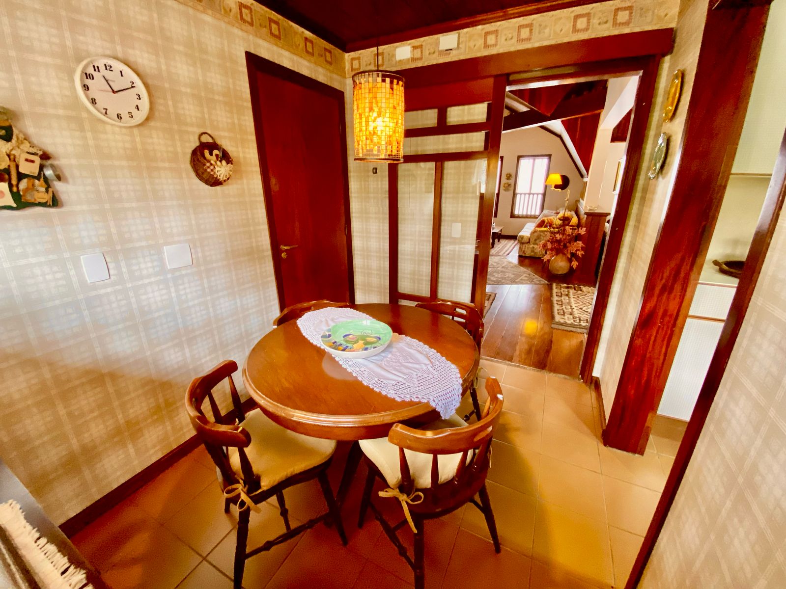 Apartamento à venda no Condomínio Le Bourg Saint Maurice em Campos do Jordão/SP.