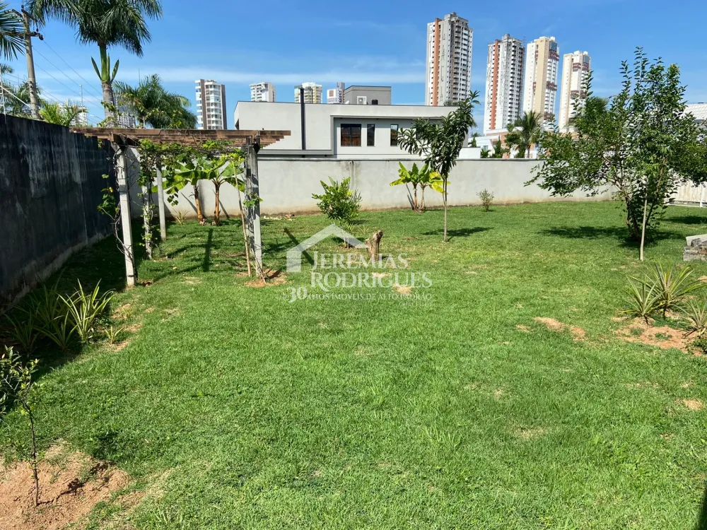 Terreno com 365 m² - Condomínio Taubaté Village - Taubaté/SP