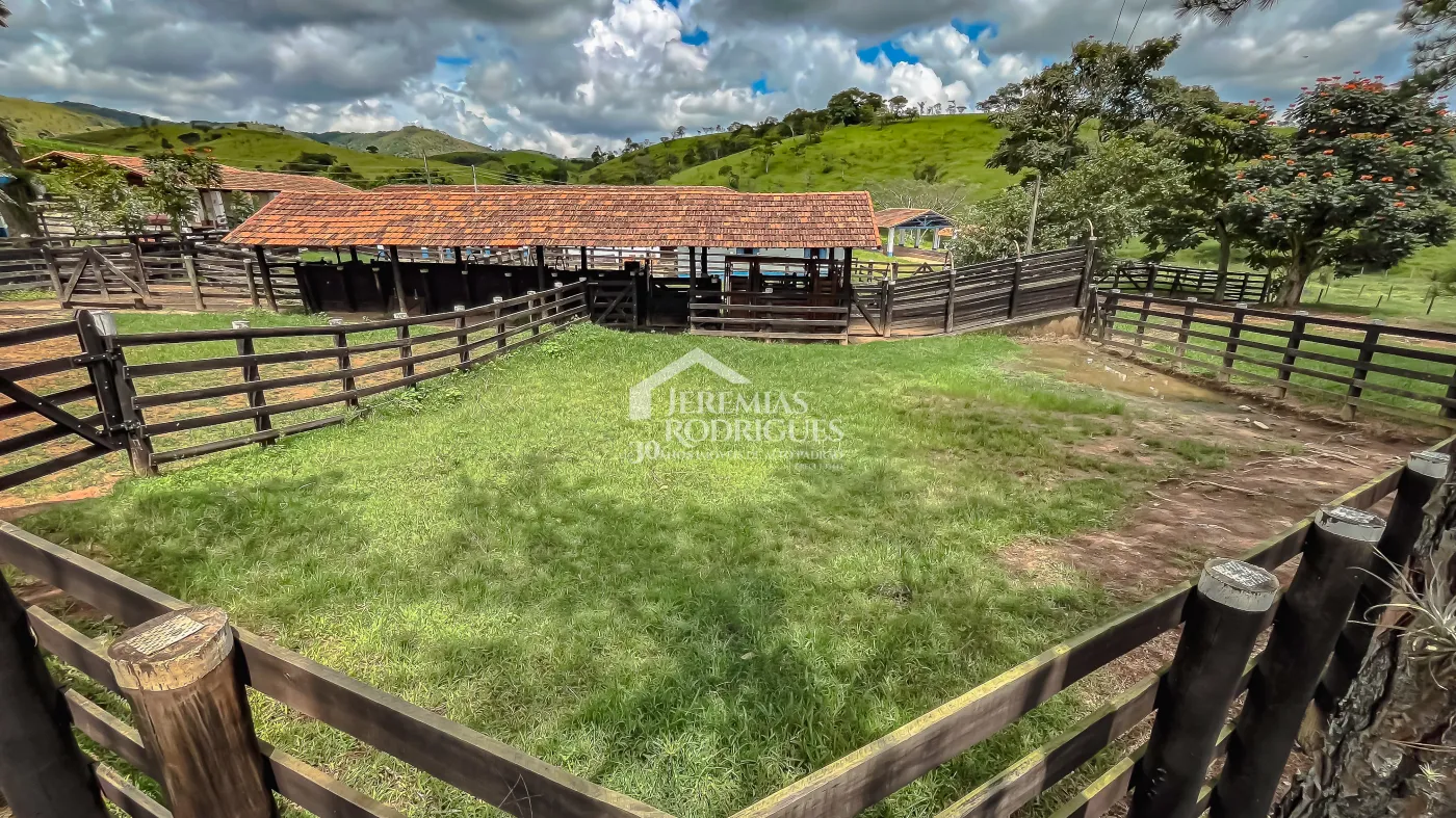 Fazenda com 2.808.000 m² - Caçapava/SP