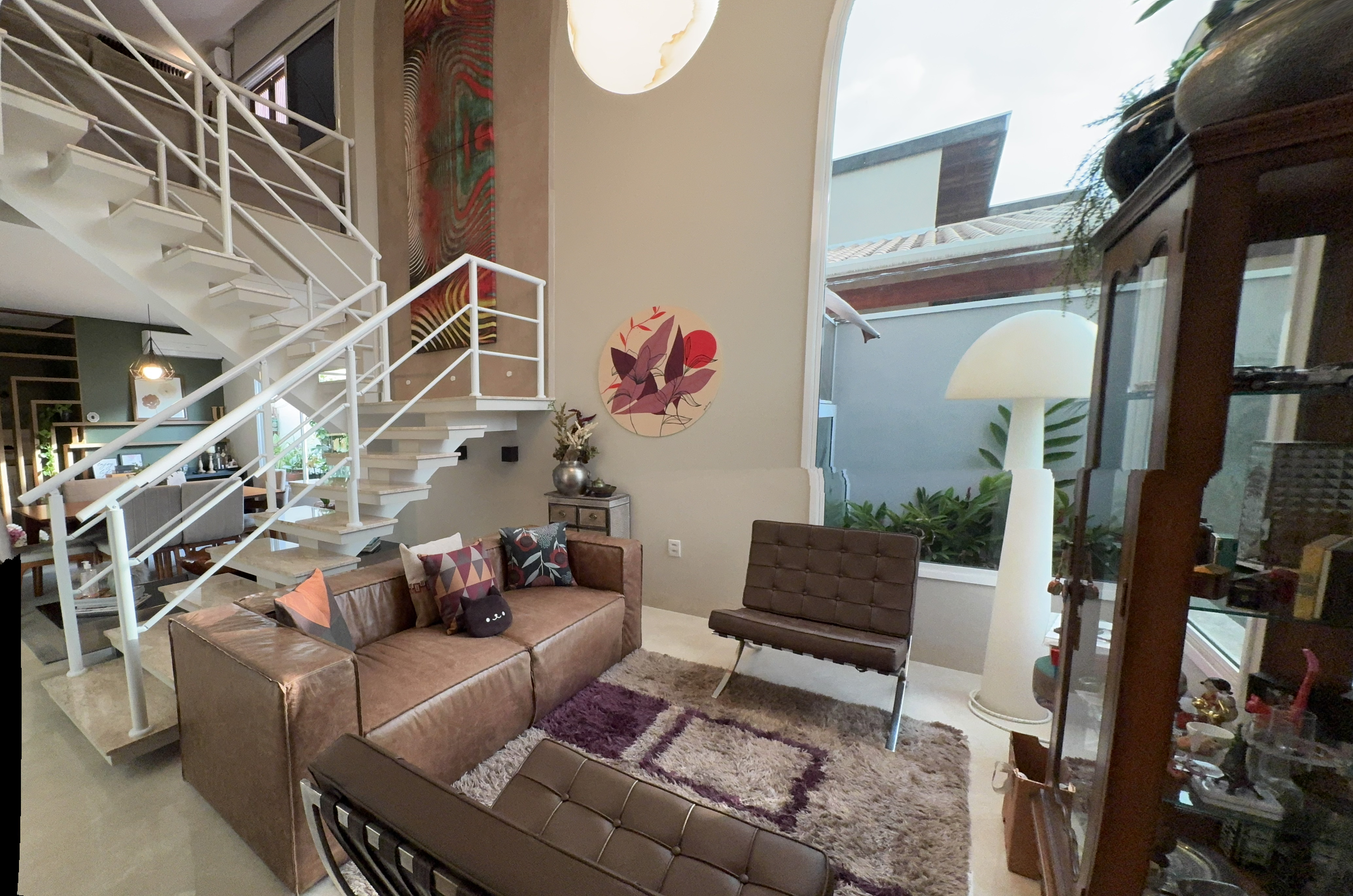 Casa à venda com 3 suítes no Condomínio Reserva dos Lagos em Pindamonhangaba/SP.