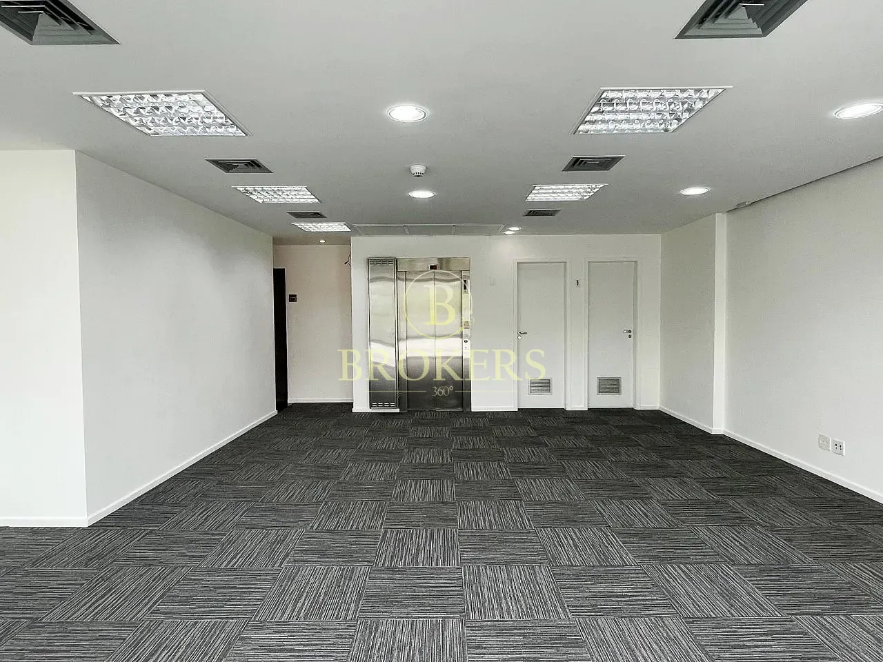 Edifício de sede corporativa exclusiva no Humaitá em localização estratégica da Zona Sul