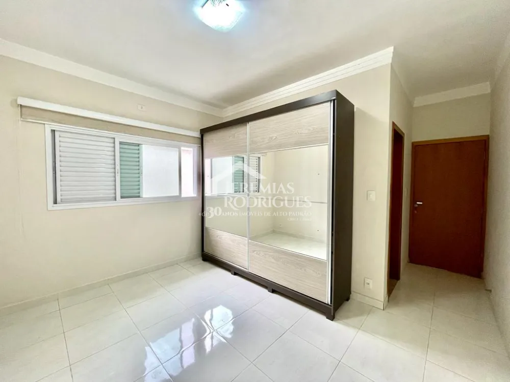 Casa à venda no Condomínio Ouro Ville em Taubaté/SP