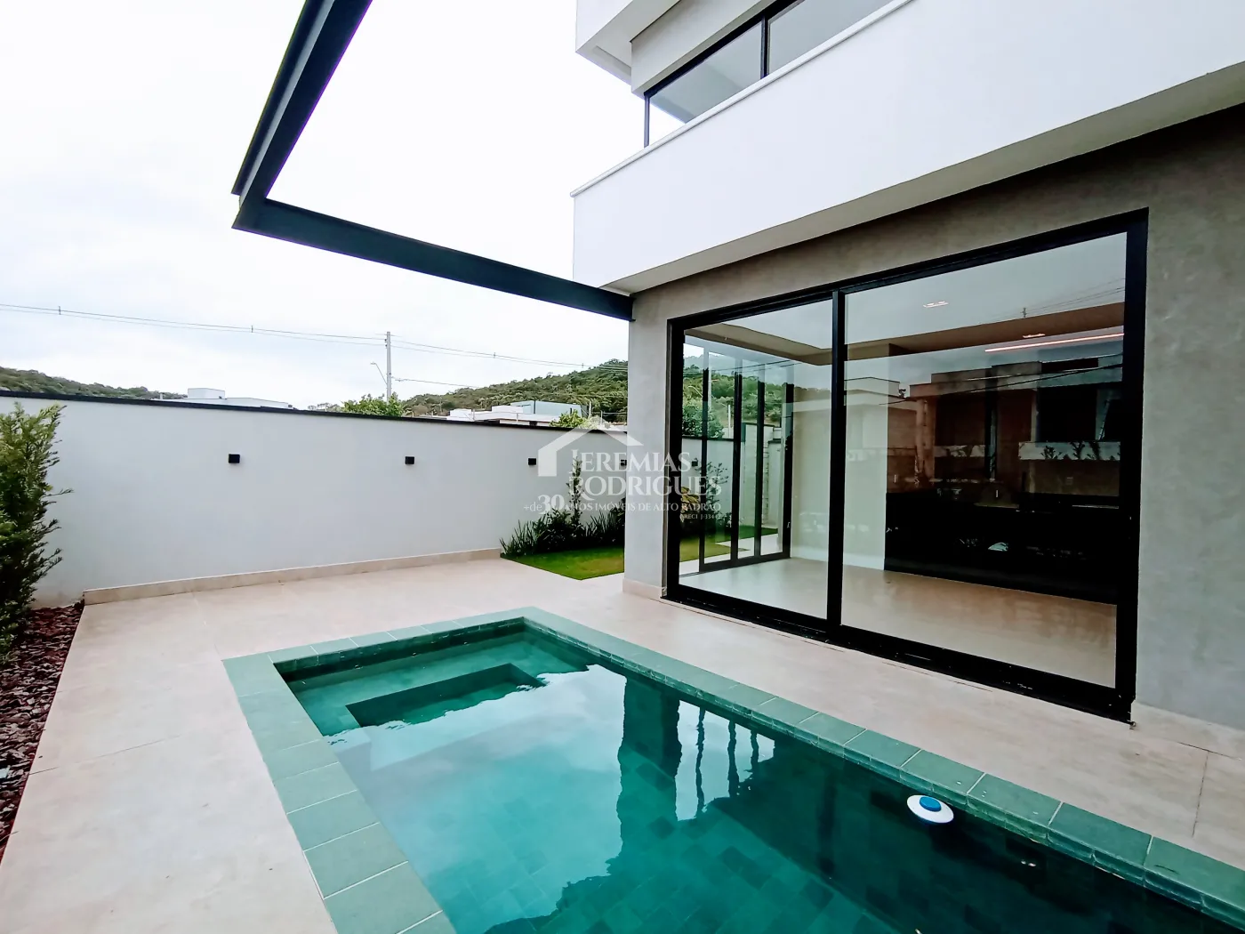 Casa à venda com 4 suítes no Condomínio Cyrella Landscape em Taubaté/SP