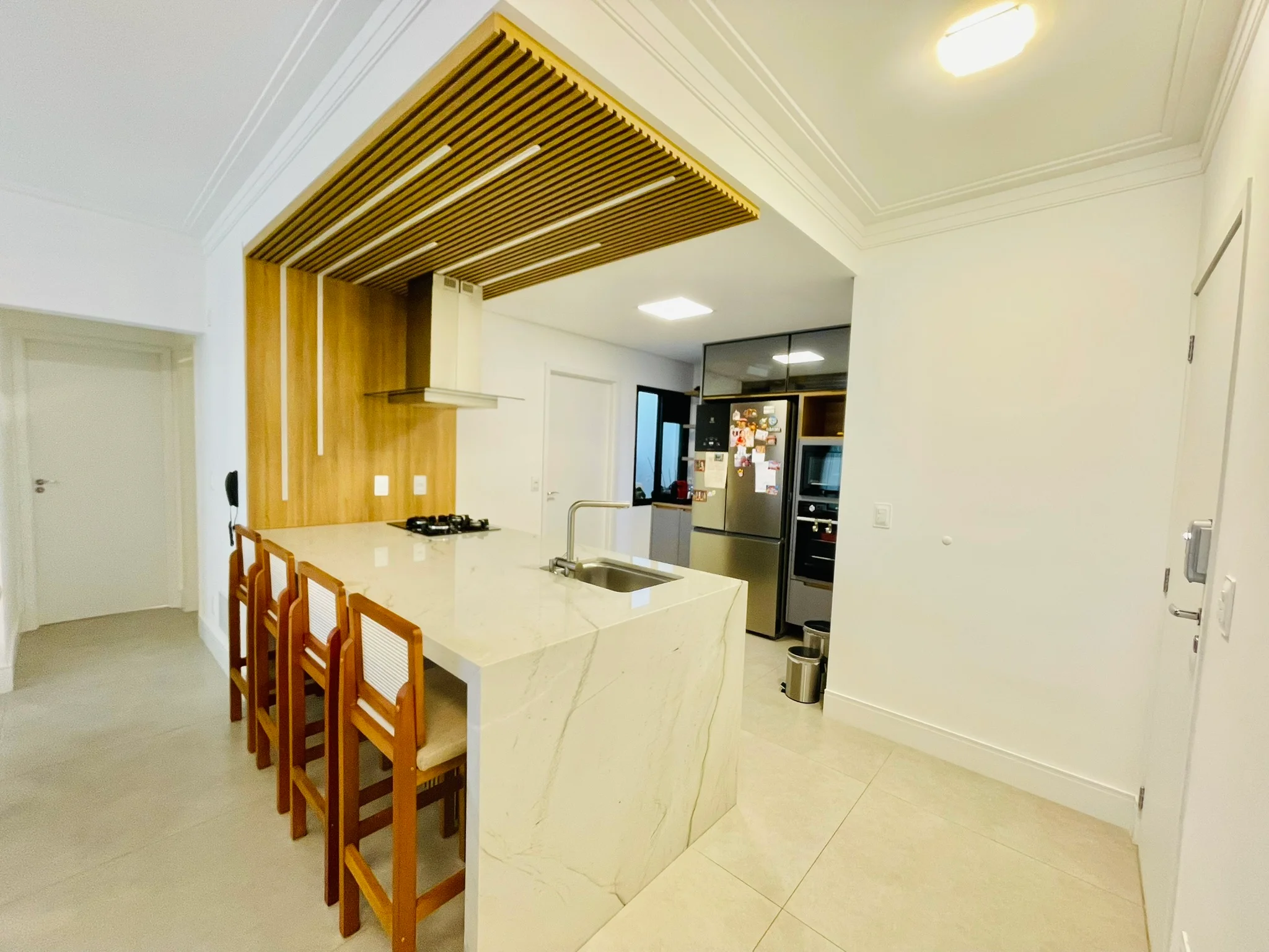 Apartamento à venda com exclusividade com 3 dormitórios no Condomínio Lucca em Taubaté/SP. 
