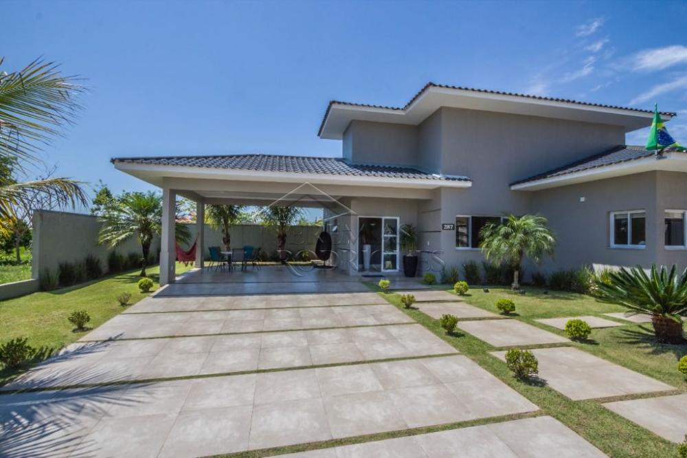 Casa para venda e locação com 4 suítes no Condomínio Real Ville em Pindamonhangaba/SP