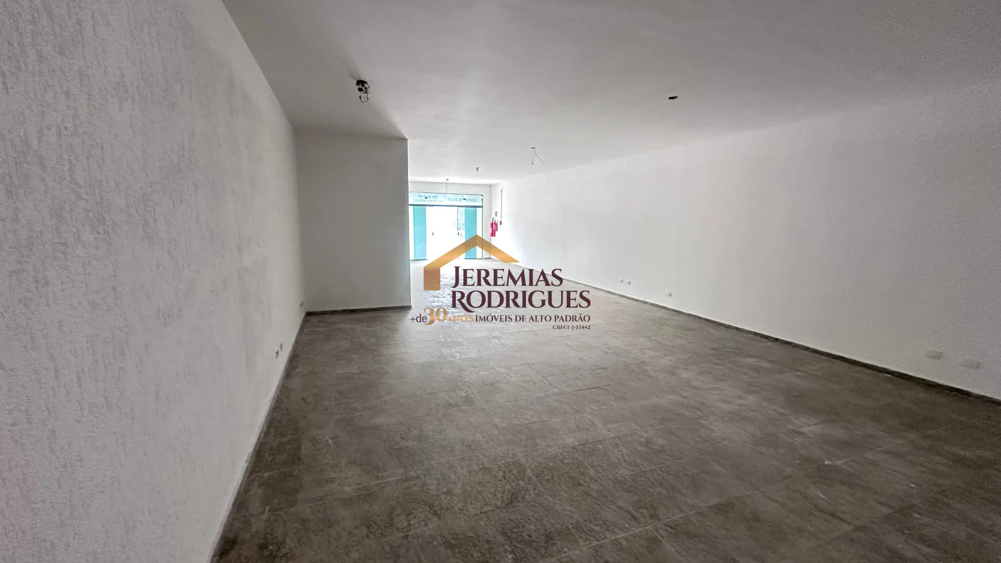 Sala comercial para locação no Village Mall em Pindamonhangaba/SP. — foto 6