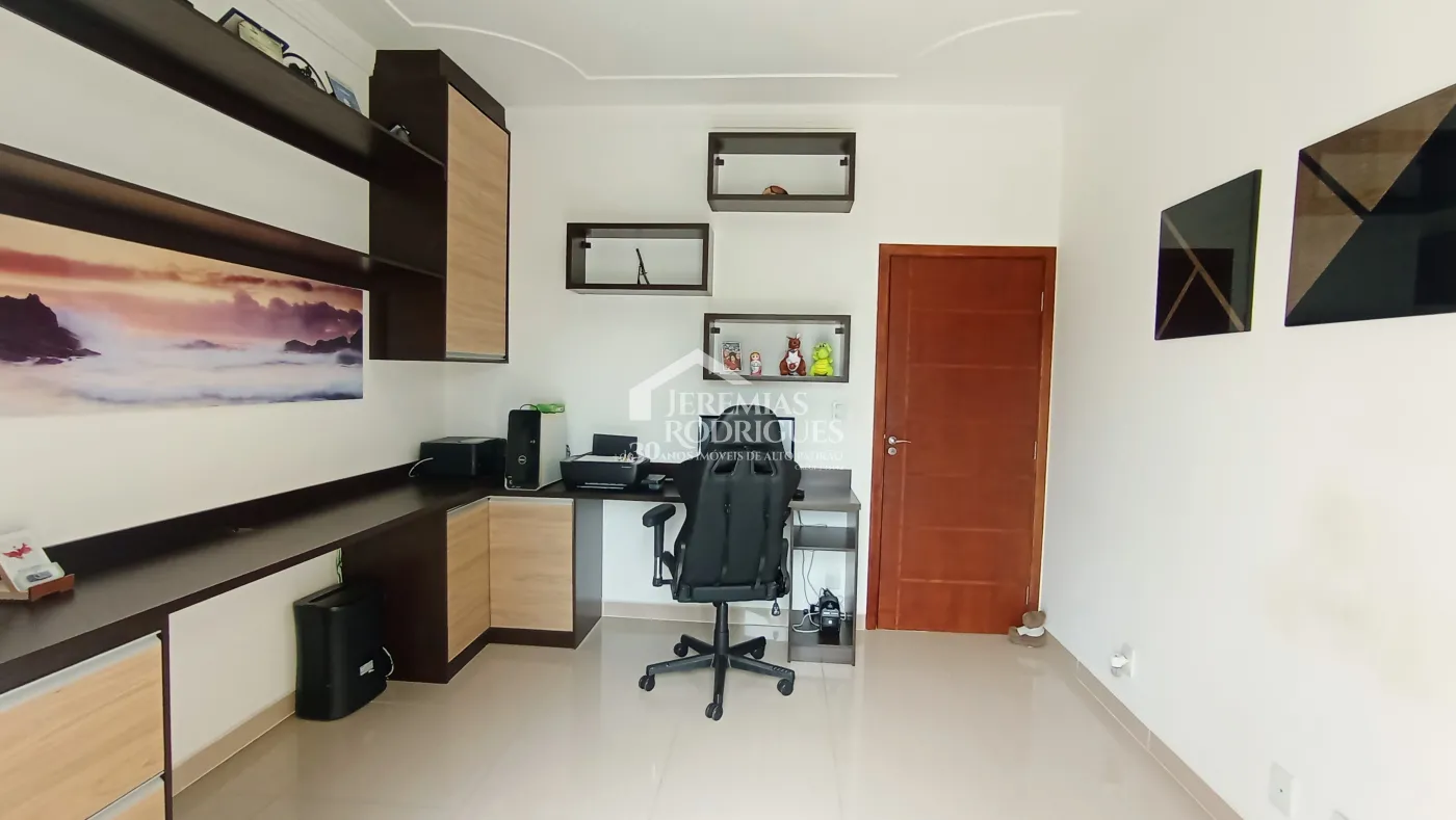 Casa para venda e locação com 4 dormitórios no Condomínio Jatobá em Tremembé/SP.