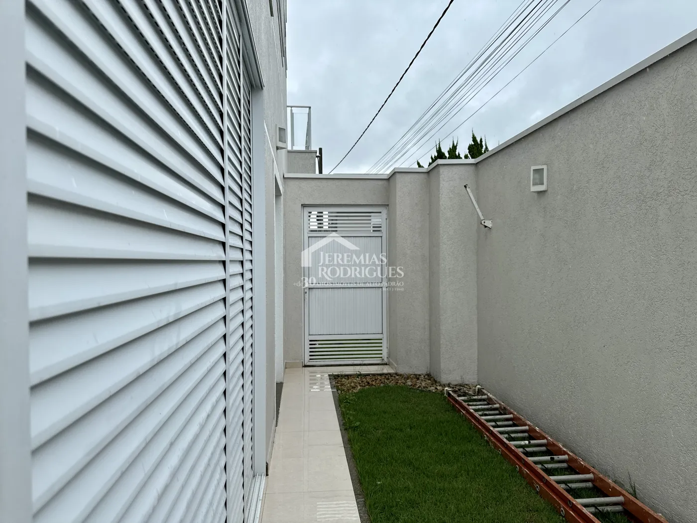 Casa com 3 dormitórios, 237 m² - Campos do Conde Chamboard - Tremembé/SP.