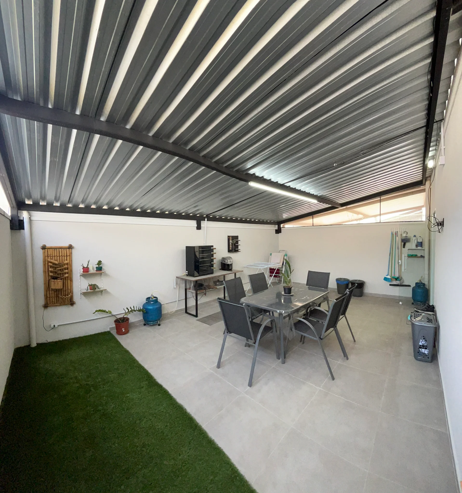 Casa com 2 dormitórios à venda no Condomínio Península em Pindamonhangaba/SP