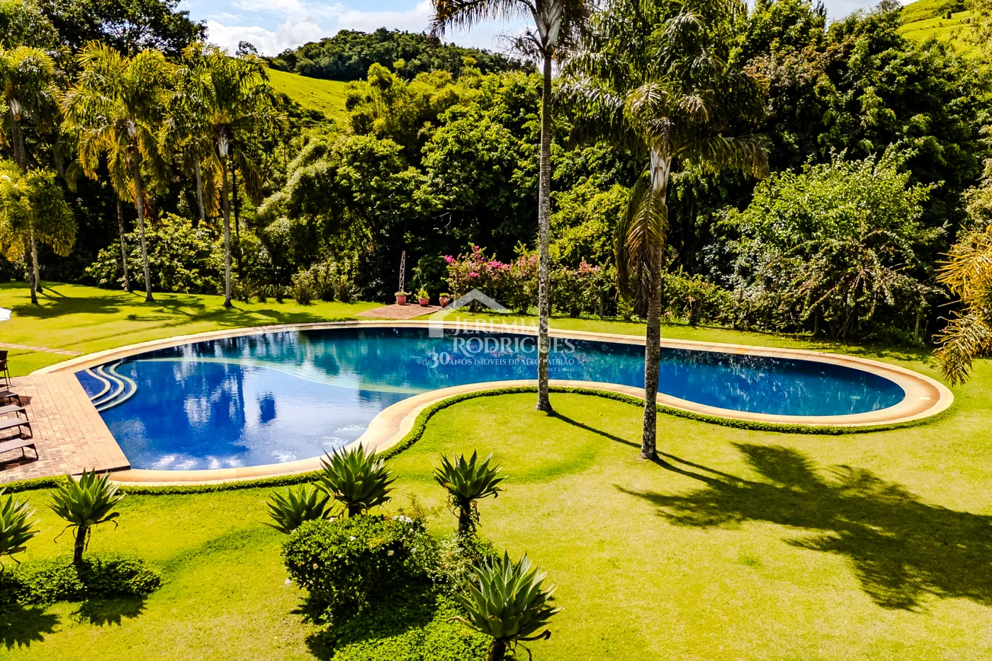 Casa à venda por R$ 6.200.000,00 - Cunha/SP