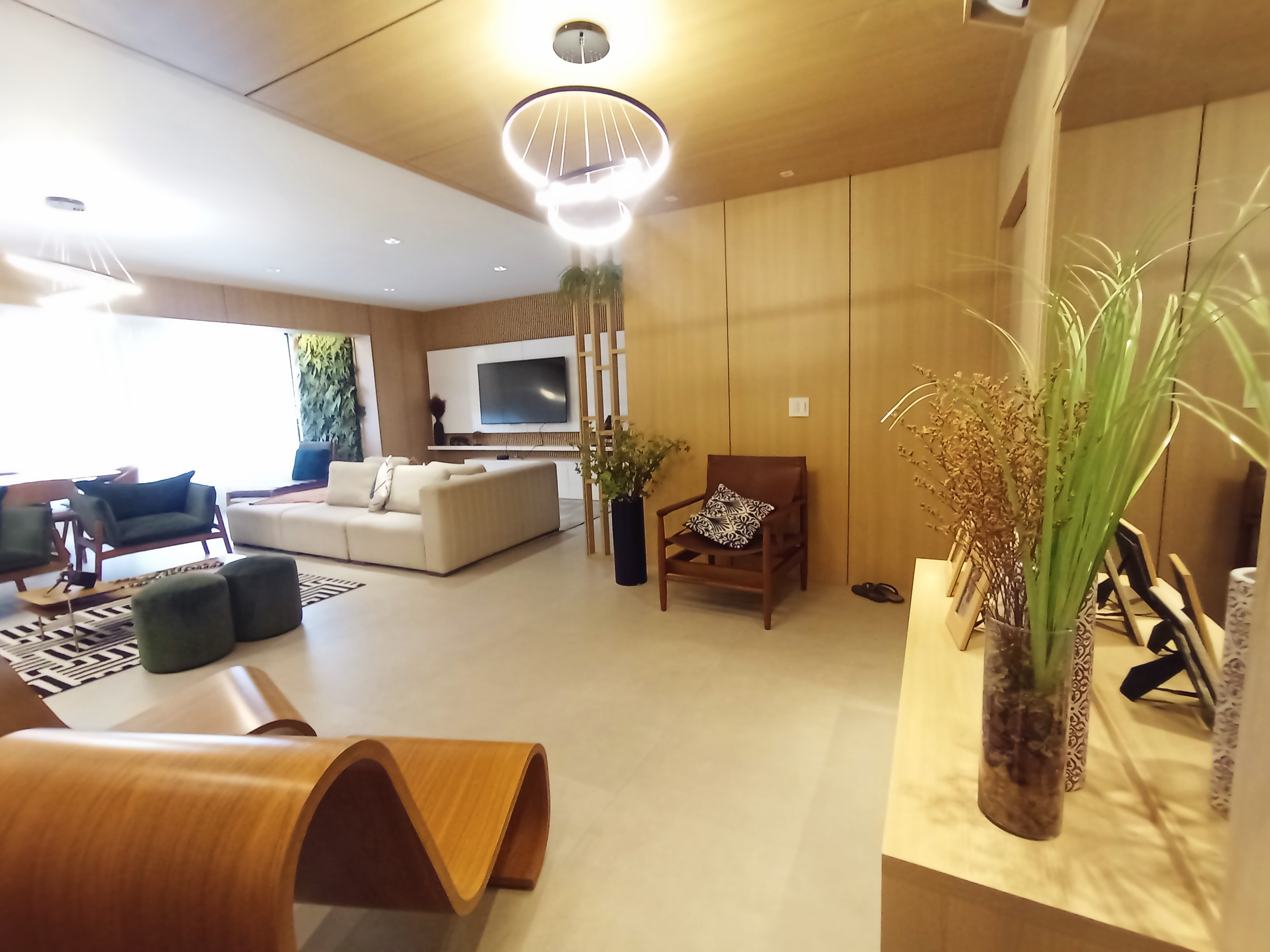 Apartamento à venda com 3 suítes, 155 m² no Condomínio Renaissance em Taubaté/SP.