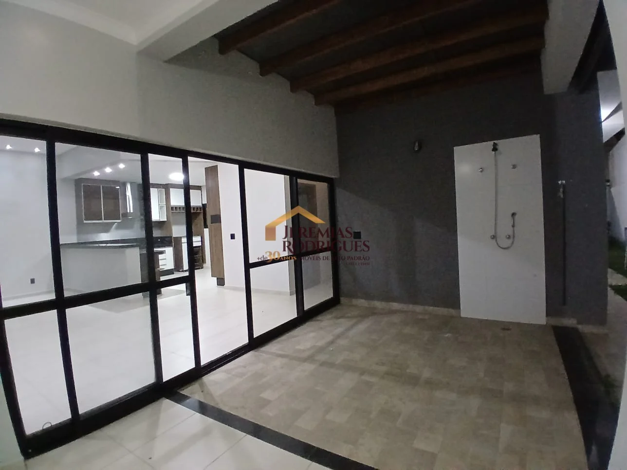 Casa para locação e venda no Condomínio Campos do Conde II em Tremembé/SP. — foto 16