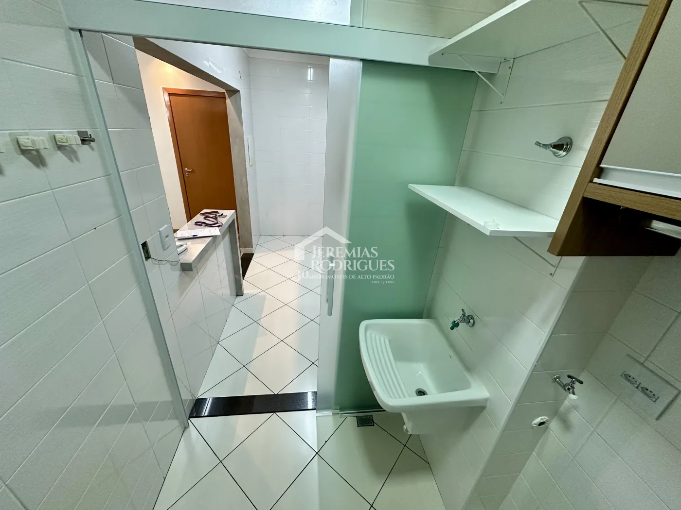 Apartamento para locação no Edifício Grand Valle Royal em Pindamonhangaba/SP. — foto 9