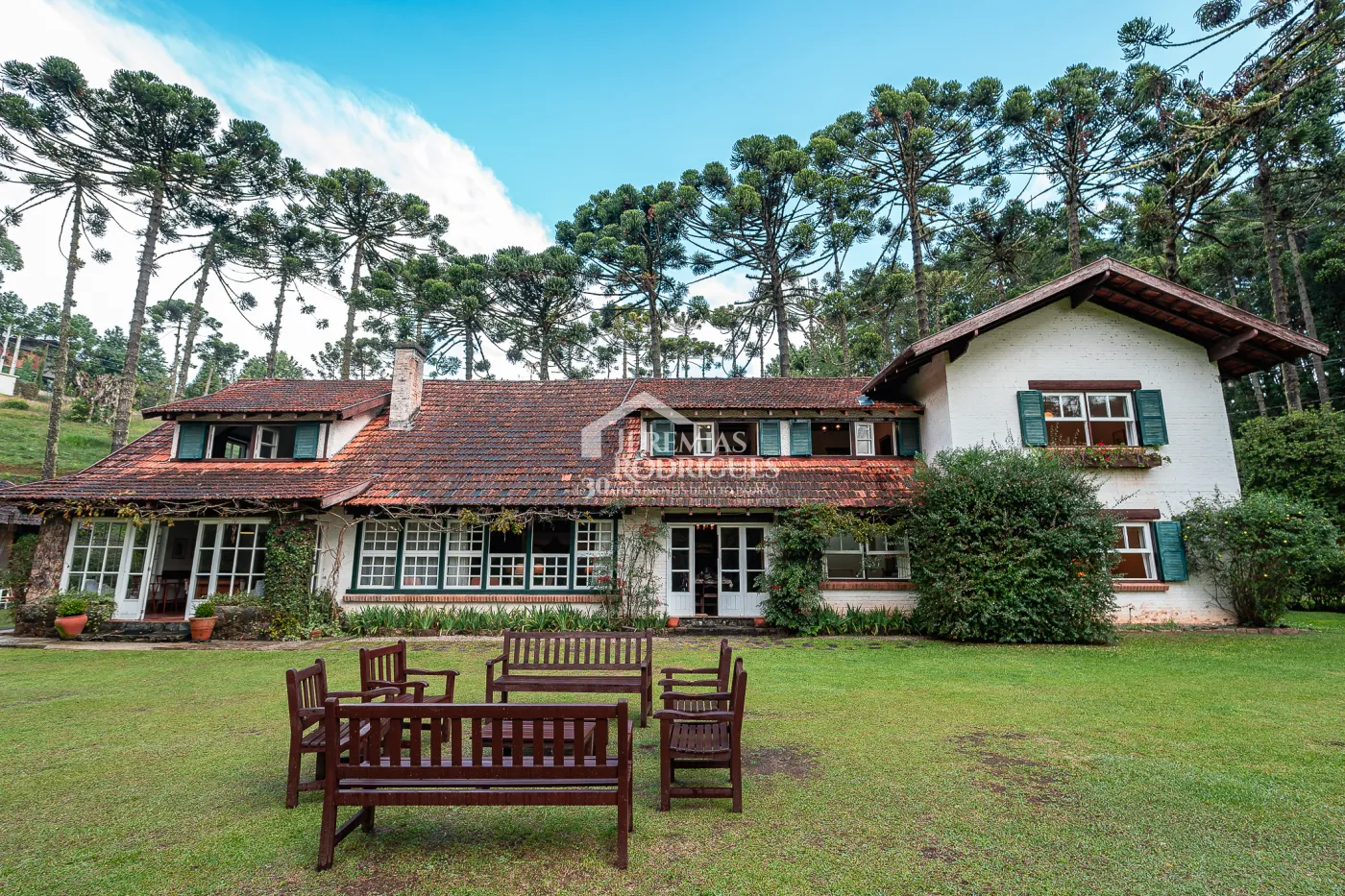 Casa à venda no Condomínio Reserva Figueiredo - Campos do Jordão/SP