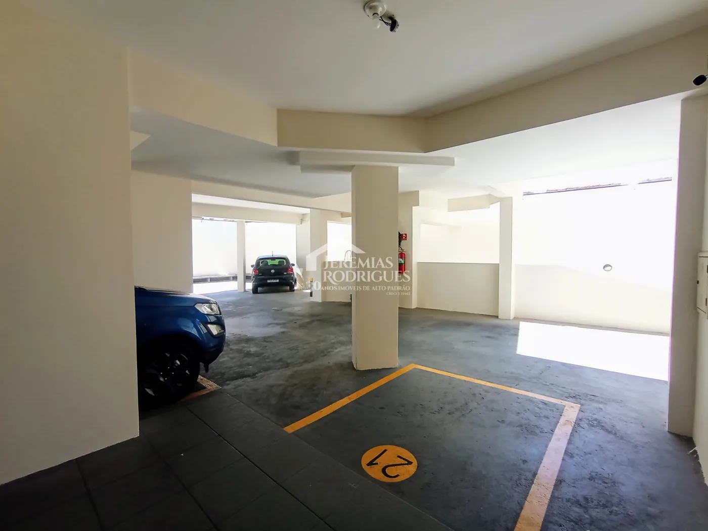 Apartamento para venda com 2 suítes no Edifício Rosa Abirached em Taubaté/SP