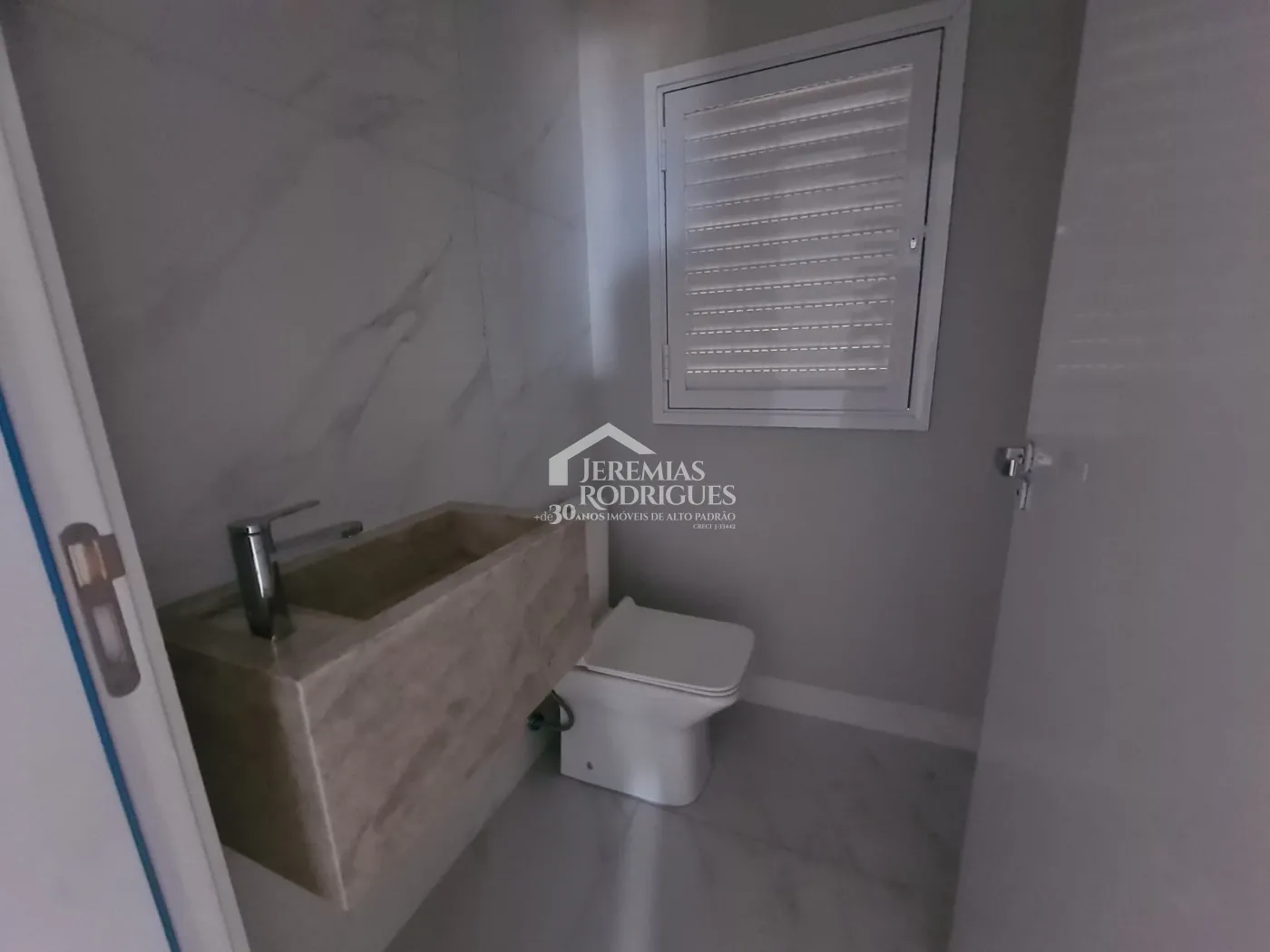 Apartamento com 3 suítes, 130 m² - Edifício Jardins Residence - Taubaté/SP.