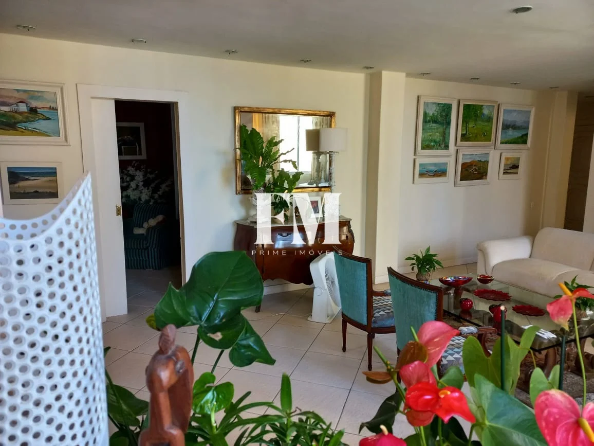 Copacabana | Rua Domingos Ferreira | Original 4 Quartos | 210m² com Varanda, Vaga e Próximo à Praia e ao Metrô - foto 5