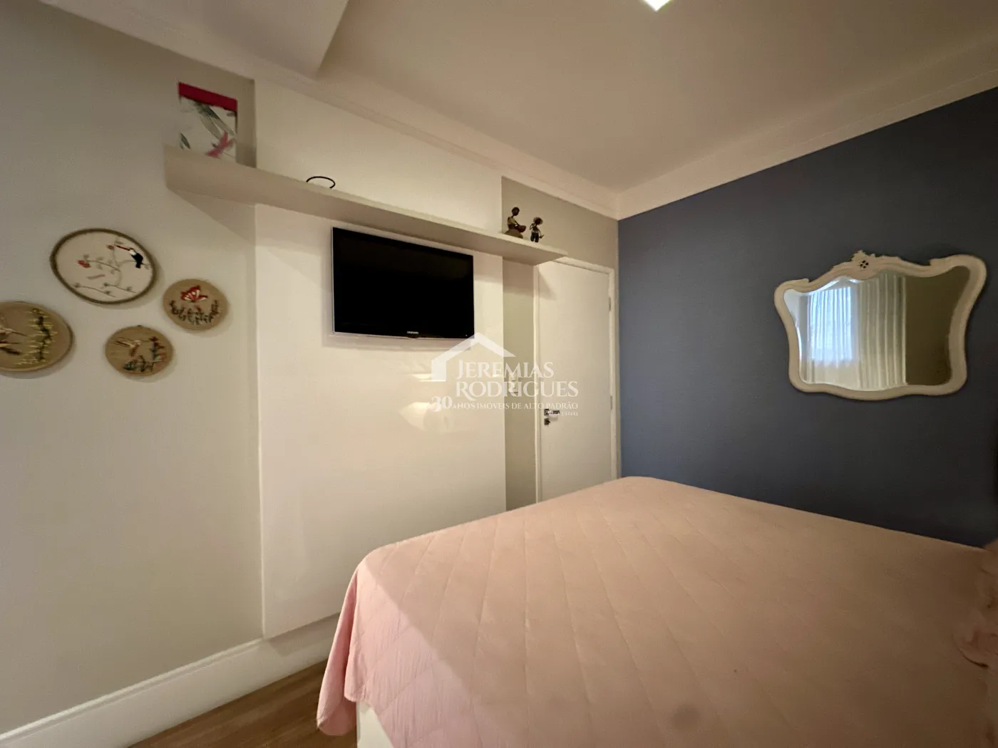 Apartamento com 2 dormitórios, 171 m² - Edifício Solar dos Juritis - Taubaté/SP.