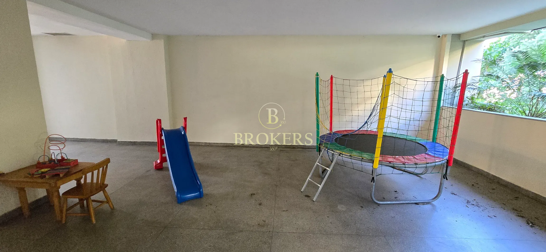 Apartamento quarto e sala a venda em Botafogo com Varanda, vista para o Cristo e Vaga de Garagem. — foto 27