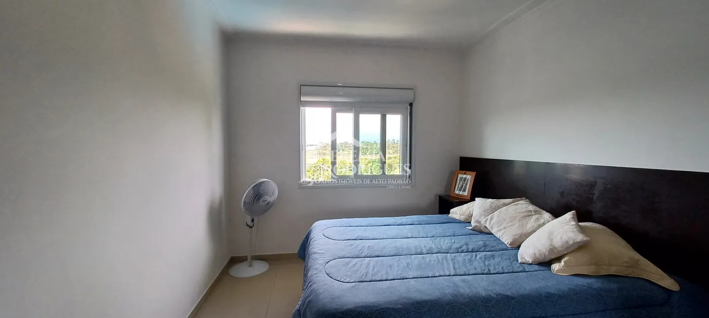 Casa disponível para venda e locação no Condomínio Colonial Village I em Pindamonhangaba/SP