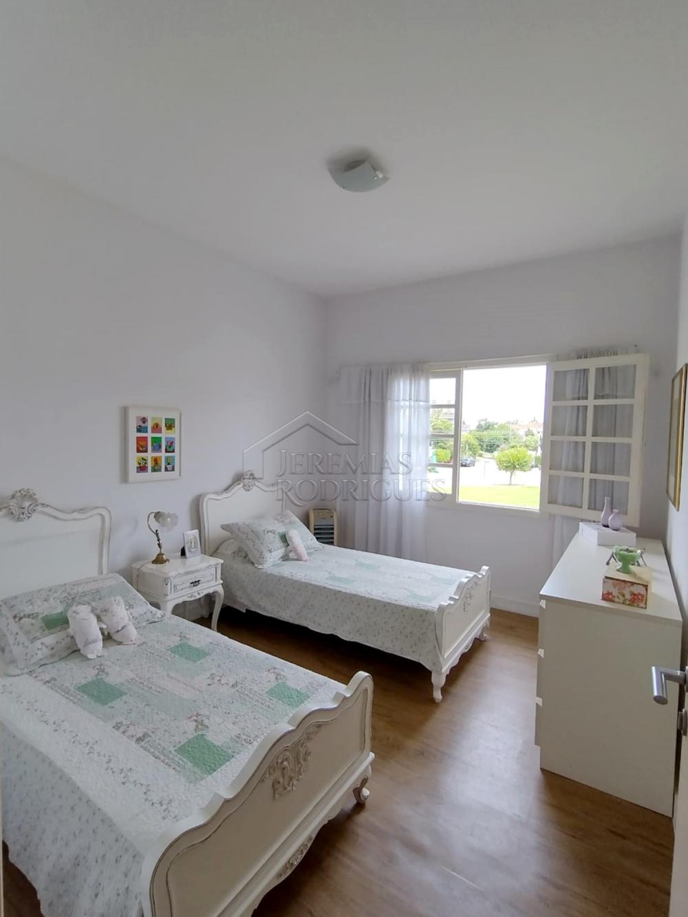 Casa à venda por R$ 1.700.000,00 - Taubaté/SP
