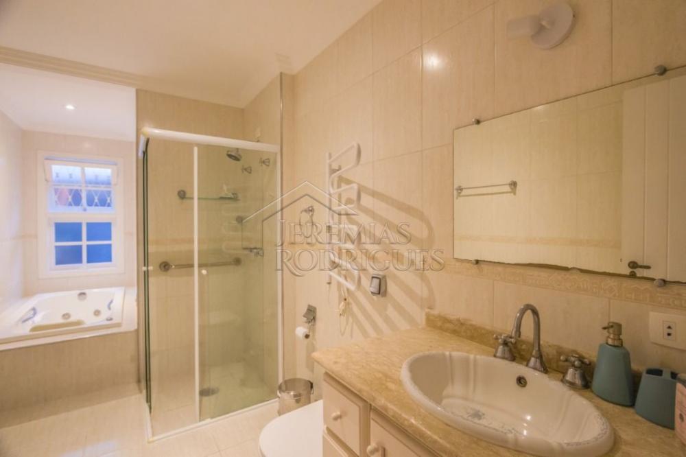 Casa à venda por R$ 3.200.000,00 - Campos do Jordão/SP