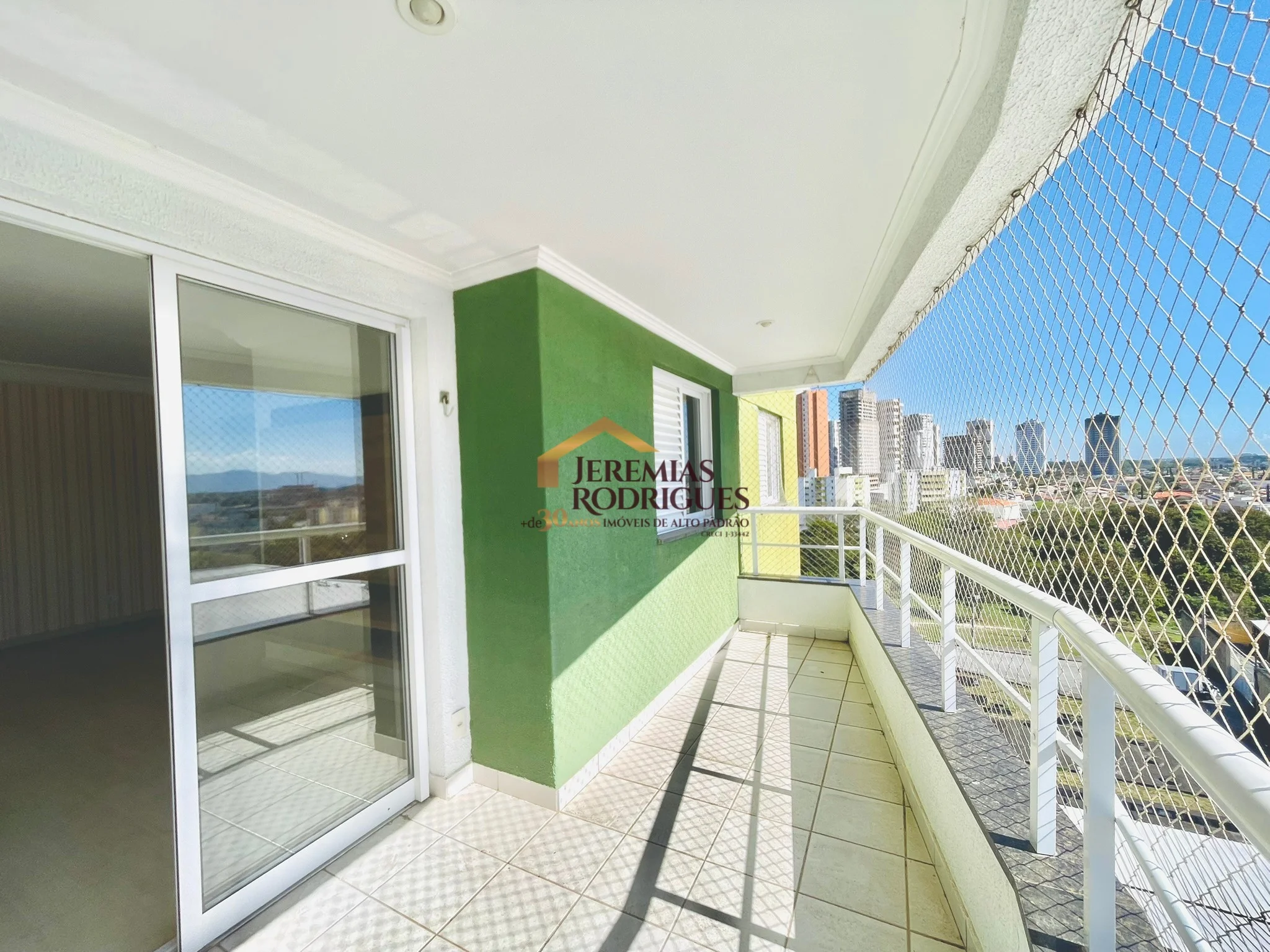 Apartamento para locação no Condomínio Varandas da Mantiqueira em Taubaté/SP.