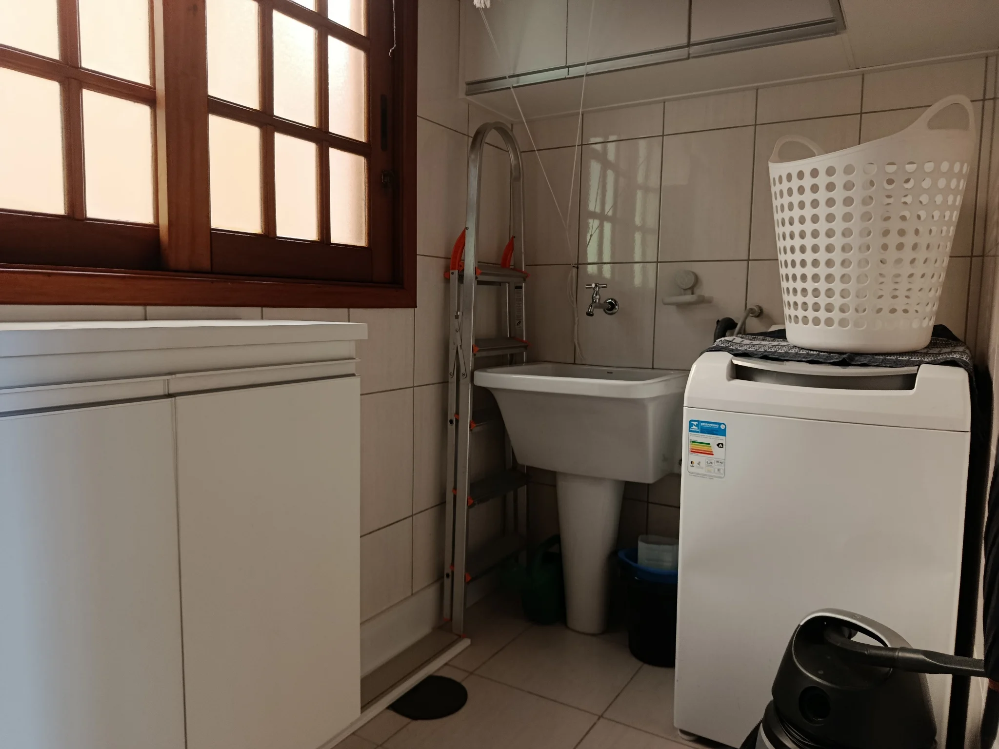 Casa à venda com 5 dormitórios no Condomínio Villagio Del Sole em Campos do Jordão/SP. 